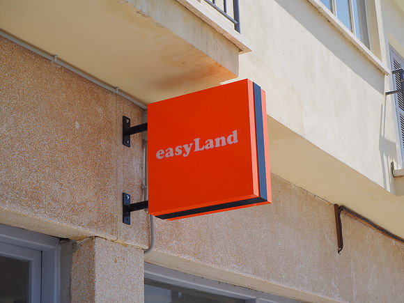 P8060081-easyland