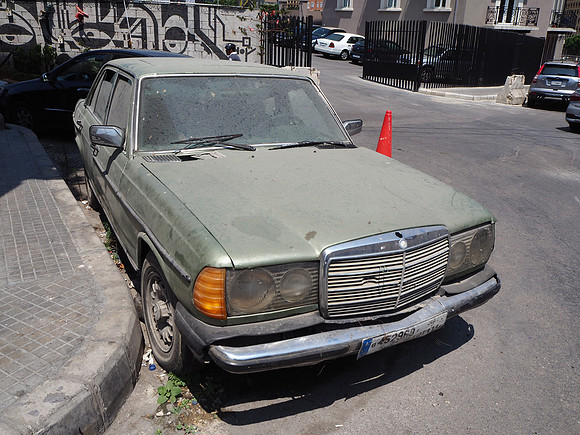 P8090021-dusty-merc