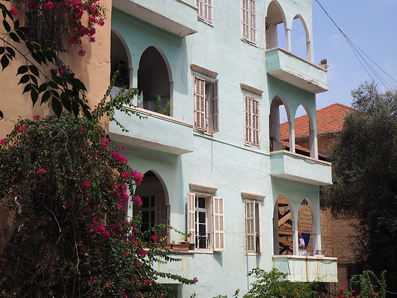 P8100037-balcony-arches