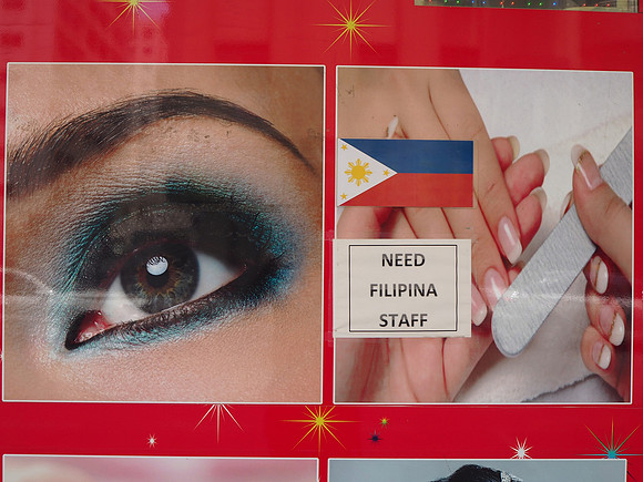 P8120067-need-filipina-staff