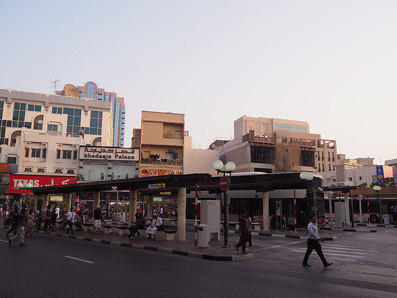 P8120121-gold-souq0bus-station