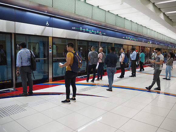 P8130005-salah-al-din-station