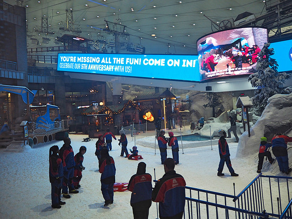 P8130069-indoor-ski
