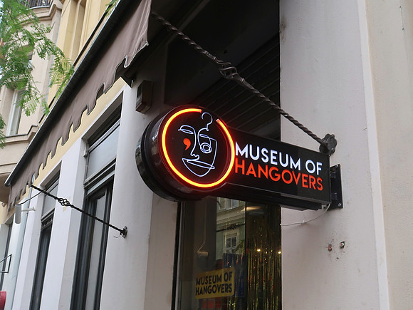 IMG_0061-museum-of-hangovers