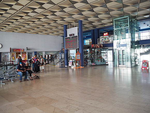 P7300001-ostrava-station