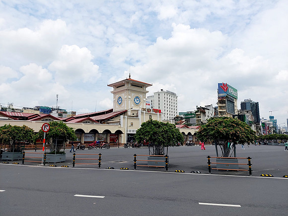 20231007_111411-ben-thanh-market