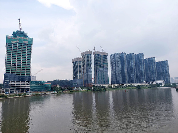 20231014_133644-bason-buildings
