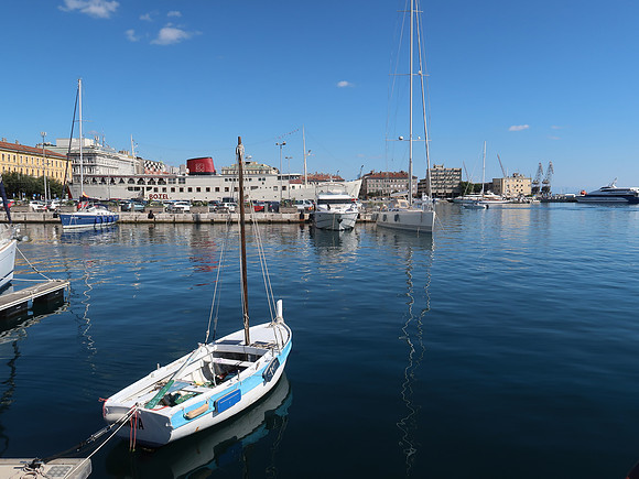 IMG_0457-small-boat