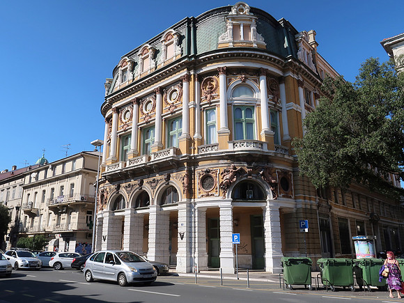 IMG_0466-rijeka-city-library