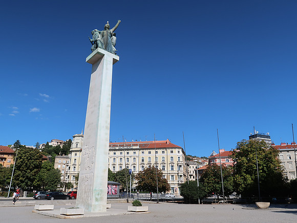 IMG_0484-monument-of-liberation