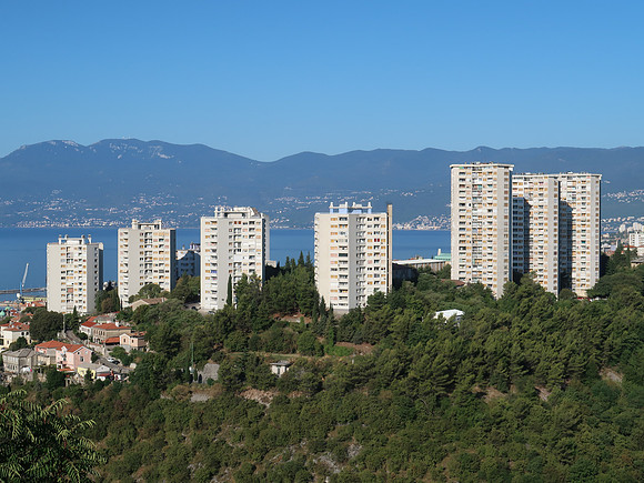 IMG_0580-hill-top-apartments