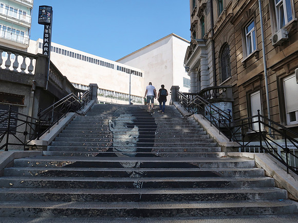 IMG_0496-podhumskih-zrtva-stairway