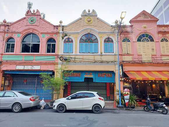 20230311_182535-old-shophouses