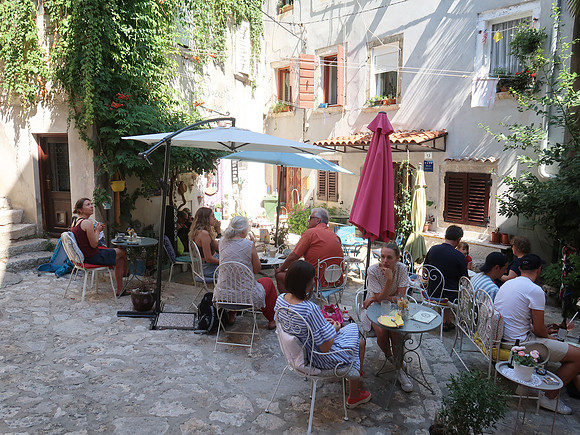 IMG_0802-piazzetta-bar