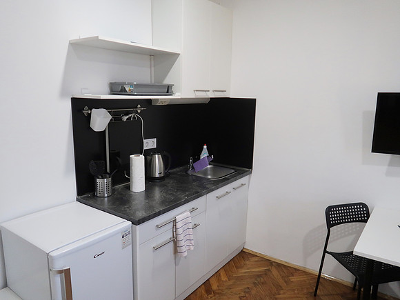 IMG_0708-pula-center-kitchennete