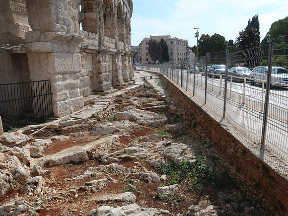 IMG_0921-arena-foundation-stone