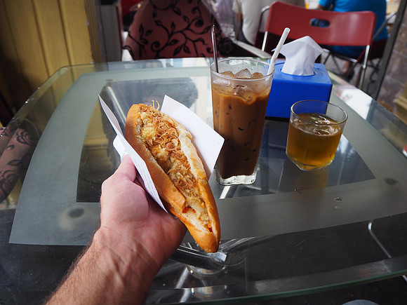 PA110005-banh-mi-breakfast