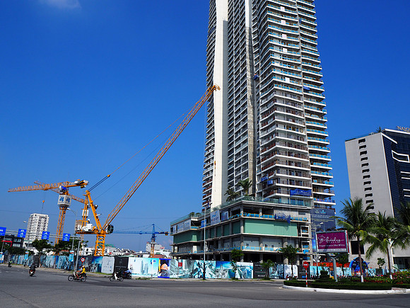 PA090015-wyndham-soleil-danang-site