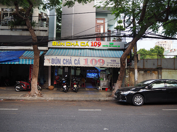 PA090081-bun-cha-ca-109-restaurant