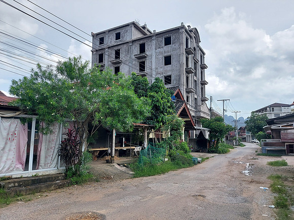 20220528_152201-unfinished-hotel