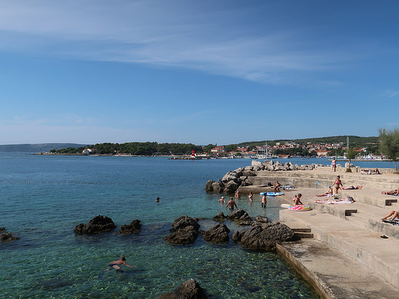 IMG_0983-rock-swimming