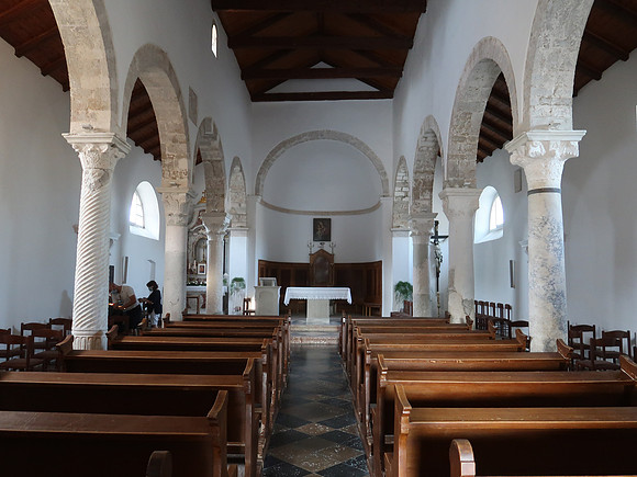IMG_1016-inside-our-lady-of-health