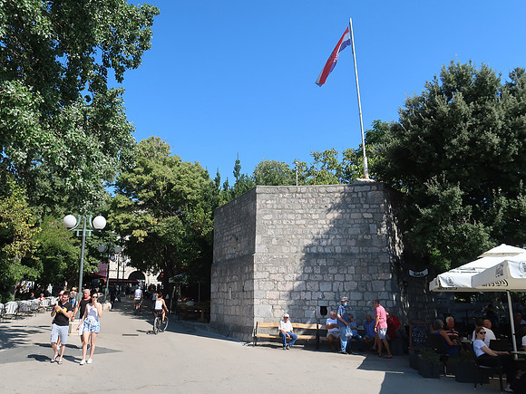 IMG_1022-sea-front-tower