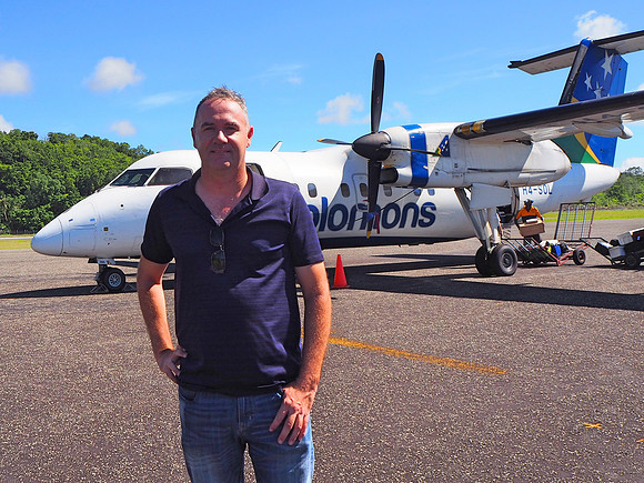 PA230061-james-at-munda-airport