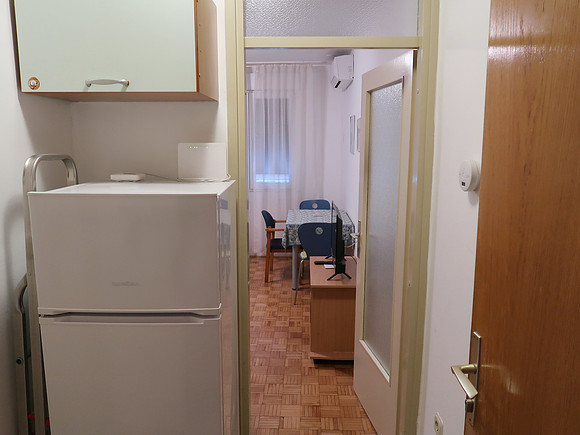 IMG_1106-airbnb-entrance