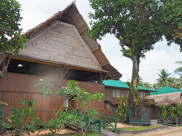 PA260015-gizo-hotel
