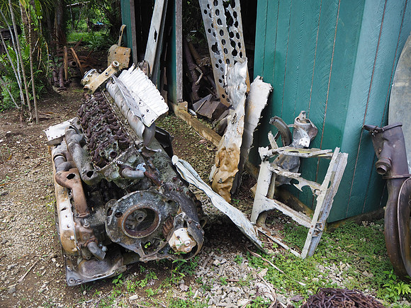 PA230100-engine