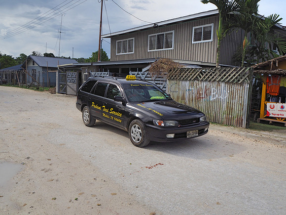 PA240046-taxi