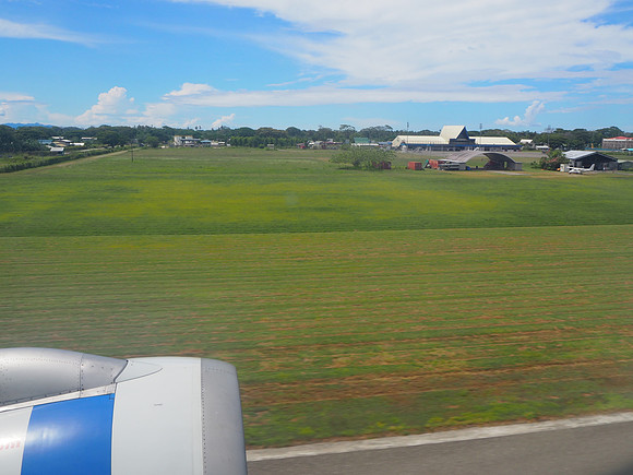 PA220047-arriving-at-honiara