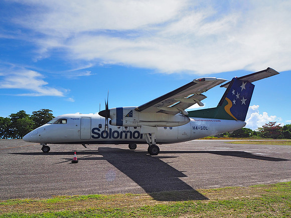 PA270019-solomon-dash-8-gizo