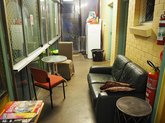 PA280040-lounge