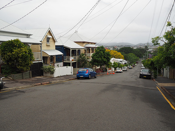 PA290005-cricket-street