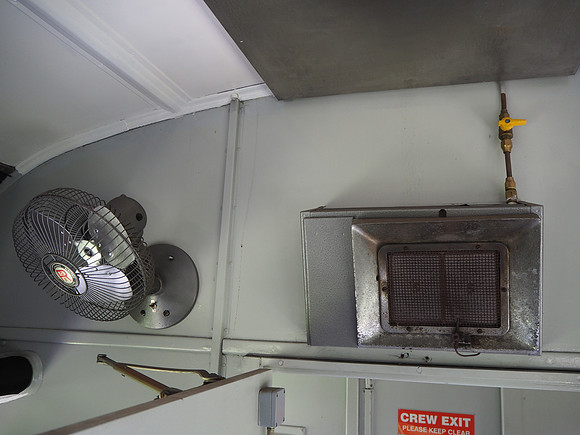 PA300063-fan-and-heater