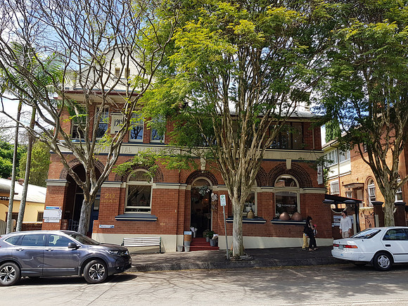 20181103_111144-old-bank