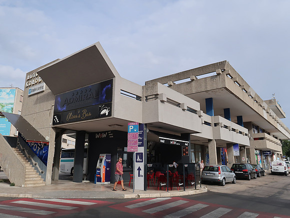 IMG_1354-bus-station