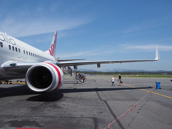 PB040031-boarding-virgin-australia