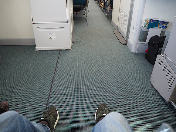 PB110088-exit-row