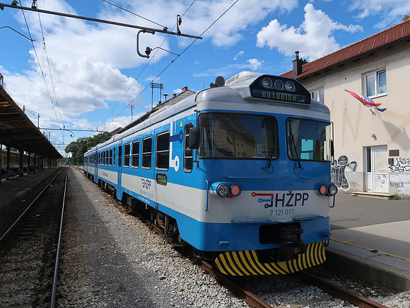IMG_0359-kotoriba-train