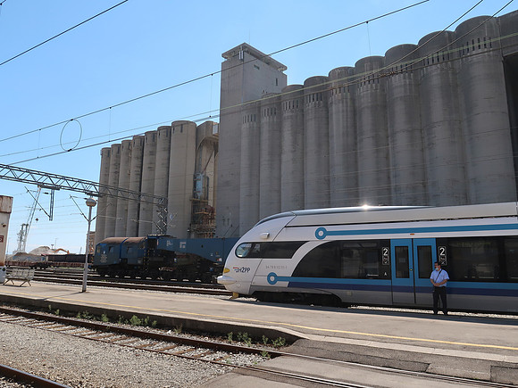 IMG_0403-train-at-rijeka