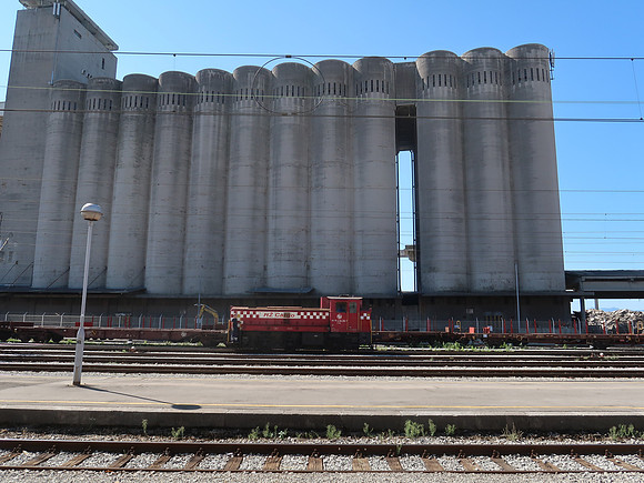 IMG_0639-silos-at-rijka