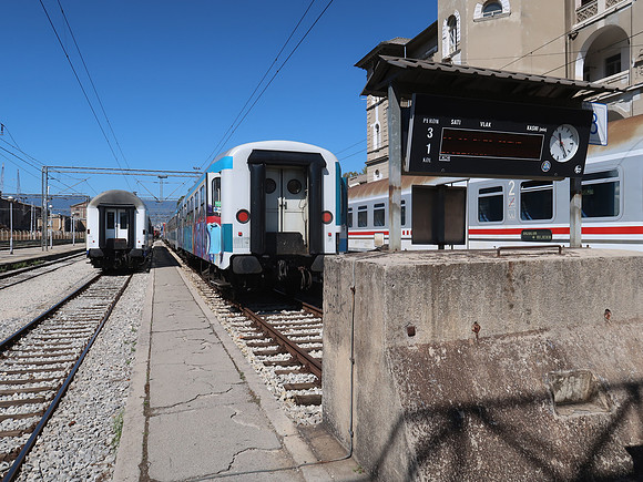 IMG_0640-trains-at-rijeka