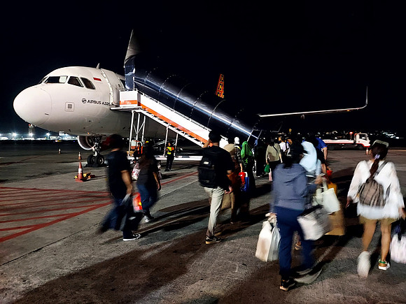 20240510_184750-boarding-for-makassar