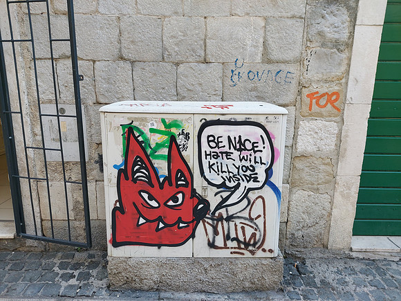 20210924_170215-be-nice