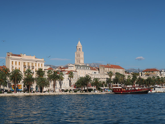 IMG_1578-split-cathedral-tower
