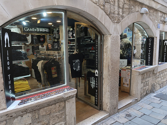 IMG_1604-game-of-thrones-shop