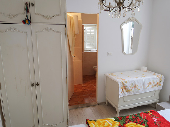 IMG_1674-apartmani-ana-leko-room